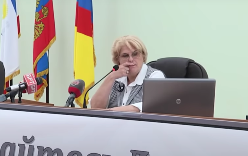 "Чтоб они сдохли": мэр Алушты объяснила, почему не сдержалась в адрес собачек