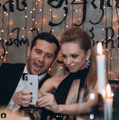 Александр Кержаков и Милана Тюльпанова. Фото www.instagram.com/milana_kerzhakova