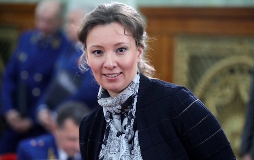 РПЦ поддерживает детского омбудсмена Анну Кузнецову