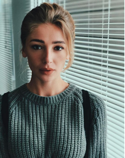 Блогер и телеведущая Настя Ивлеева. Фото www.instagram.com/_agentgirl_