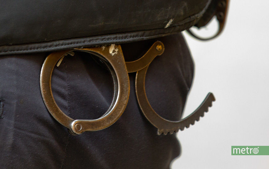 По делу о принуждении 17-летней к сексуальным действиям наказаны 11 полицейских