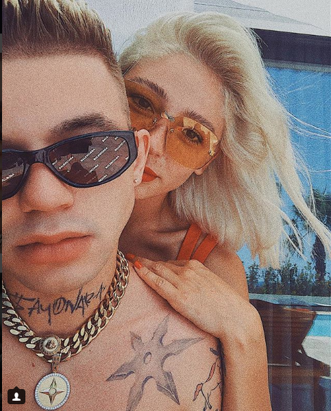 Скриншот instagram.com/sayonaraboy/?hl=ru.