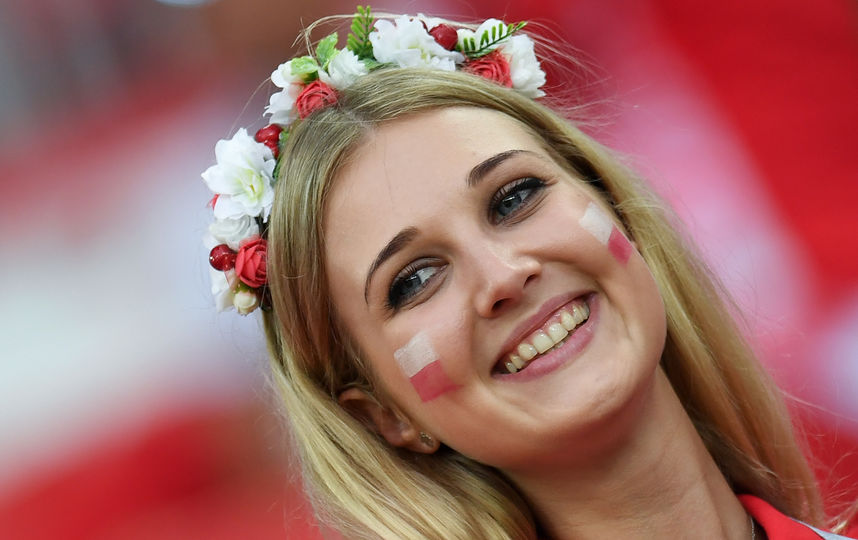 Болельщица на матче Польша – Сенегал в Москве (стадион "Спартак"). Фото AFP