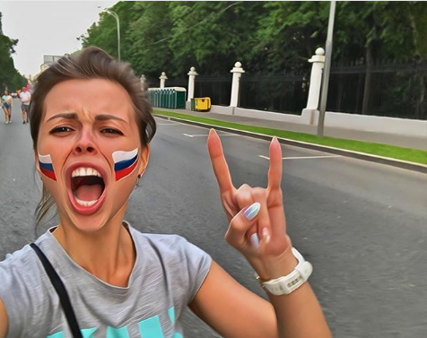 Болельщица сборной России по футболу. Фото Instagram/marjashka_n