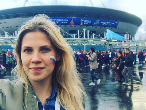 Болельщица сборной России по футболу. Фото Instagram/von_taa