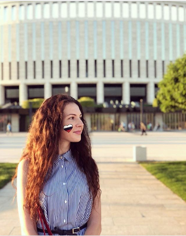 Болельщица сборной России по футболу. Фото Instagram/valeriya_sharshova