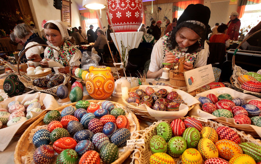 Сколько яиц и кулича можно съесть на Пасху