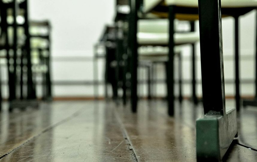 СМИ: в Екатеринбурге учительница заставила детей писать грубое слово