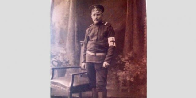 Михаил Иванович Иванов во время эпидемии испанки в 1918-м.