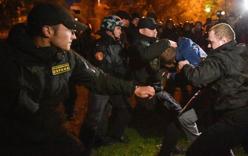 В Екатеринбурге суд арестовал задержанных на митинге против строительства храма. Фото AFP