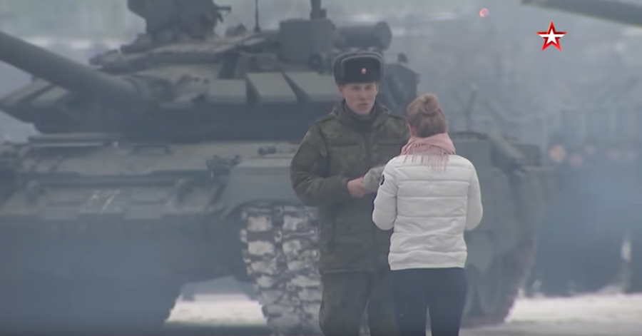 Кадр с места событий. Фото Скриншот аккаунта Youtube телеканала "Звезда"/watch?v=_P5fMEsmiF4, Скриншот Youtube