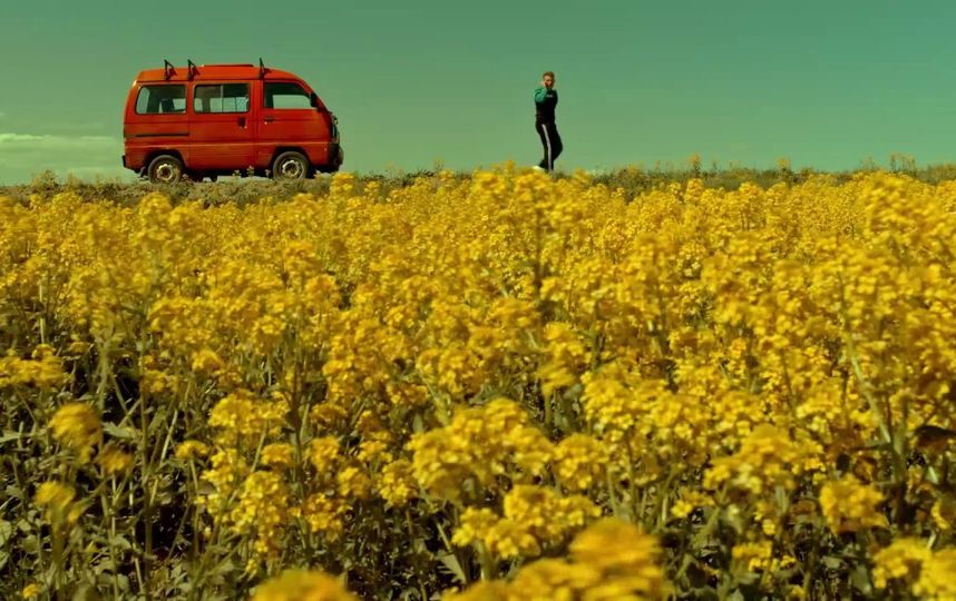 "Как Витька Чеснок вёз Лёху Штыря в дом инвалидов". Фото kinopoisk.ru