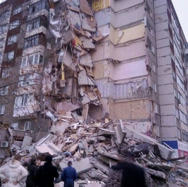 Трагедия в Ижевске: Число жертв при обрушении дома увеличилось до шести, среди них двое детей
