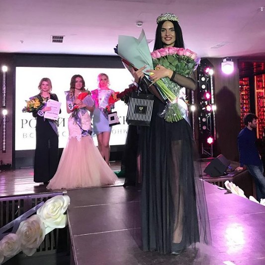 Победительница конкурса "Российская красавица 2018" Ирина Сафронова. Фото www.instagram.com/zametnaya369black