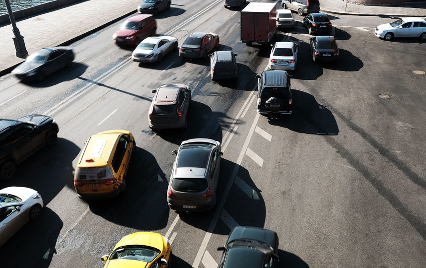 После утверждения новых образцов документов выданные ранее права и СТС также будут действительны. Фото Getty