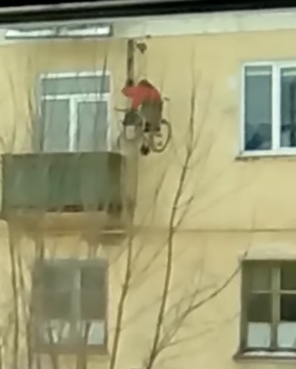 Скриншот из видео. Фото Алексей Уймёнов, Скриншот Youtube