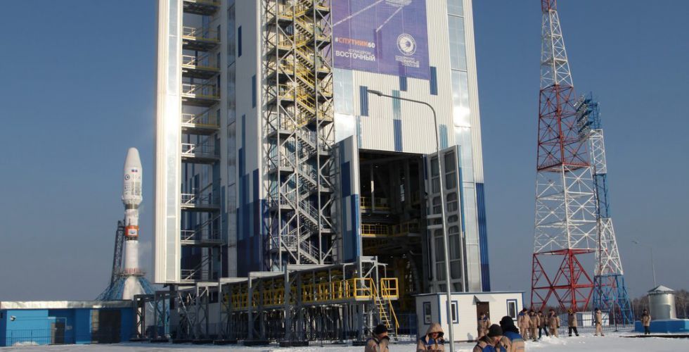 Пуск ракета-носителя "Союз-2.1б" с космодрома Восточный. Фото www.roscosmos.ru