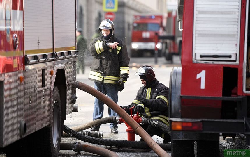 Восемь человек погибли при пожаре в частном жилом доме в Сочи