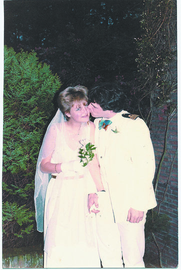 Аннетт и Виллем в 1980-м на костюмированной вечеринке – увы, им так и не суждено было пойти под венец по-настоящему. Фото предоставила Annette Herfkens, "Metro"