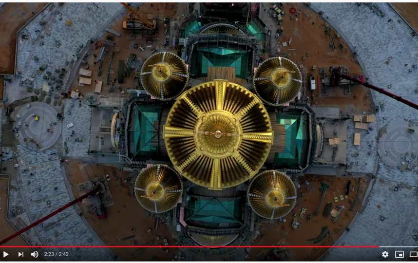 Сейчас в храме Минобороны идут отделочные работы. Фото скриншот Youtube /Фонд Воскресение