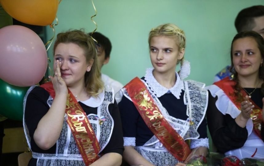 В Саратовской области отменили указ о надзоре за половой жизнью школьниц