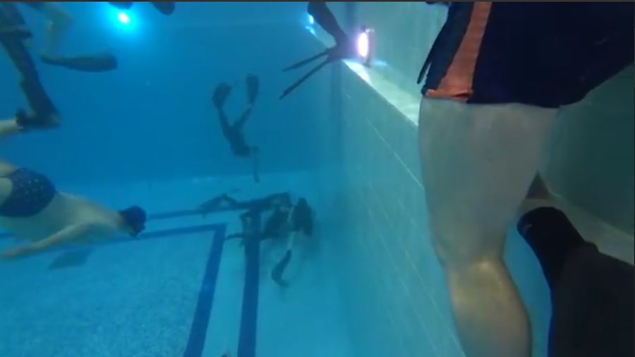 Фото с турнира. Фото Скриншот видео дайв-клуба 220BAR