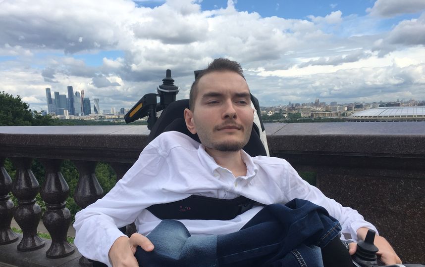 Валерий Спиридонов озвучил версии отмены операции по пересадке головы.