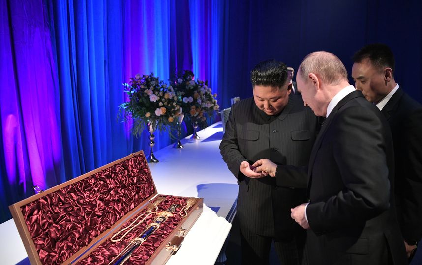 Владимир Путин и Ким Чен Ын. Фото AFP