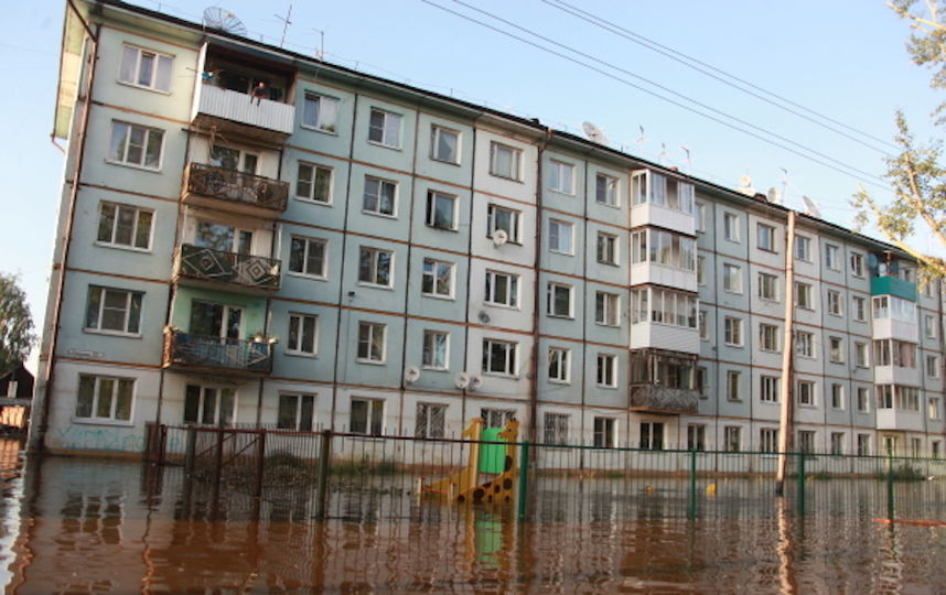 Последствия паводка в Тулуне. Фото РИА Новости