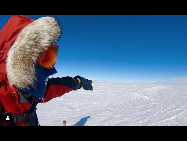 Скриншот instagram.com/colinobrady/?utm_source=ig_embed.