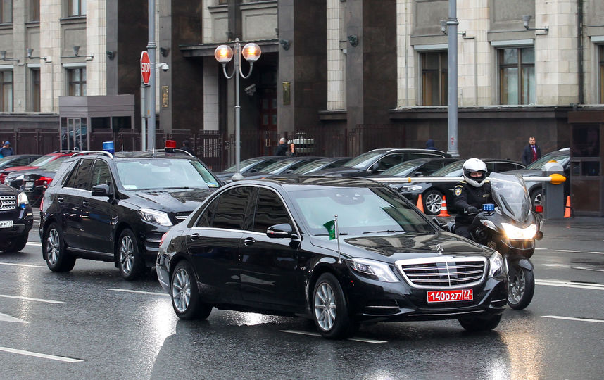 Кортеж саудовского короля в Москве. Фото Василий Кузьмичёнок