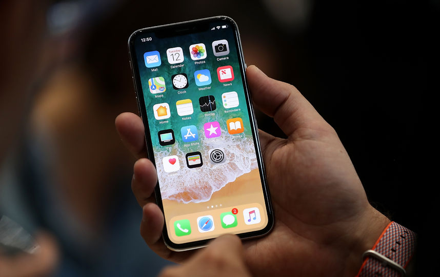 iPhone X. Фото Getty