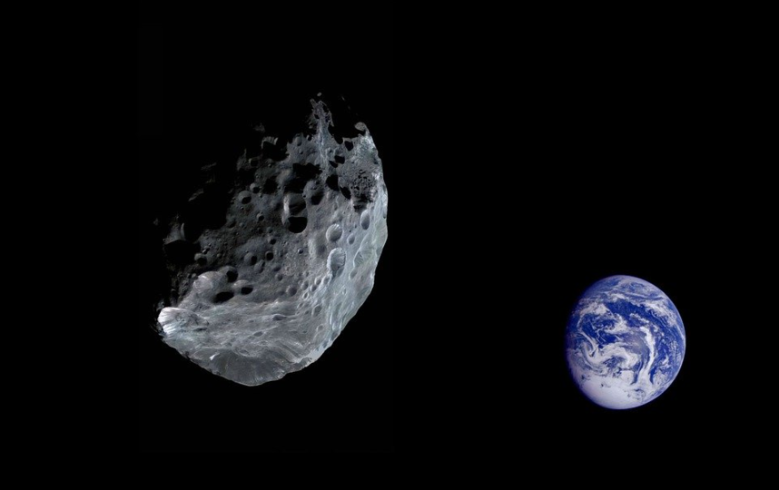 Астероид 2009 PQ1 размером с футбольное поле приближается к Земле