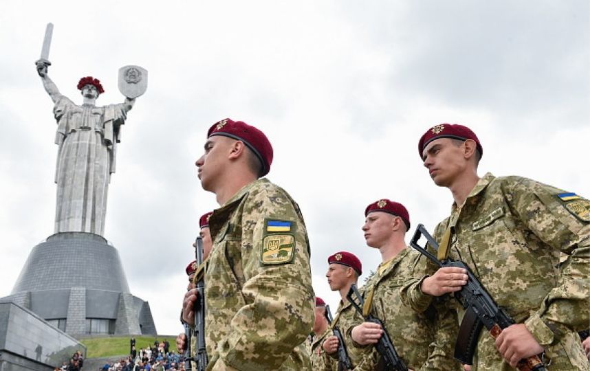 Более 500 украинских военных покончили с собой после начала войны в Донбассе