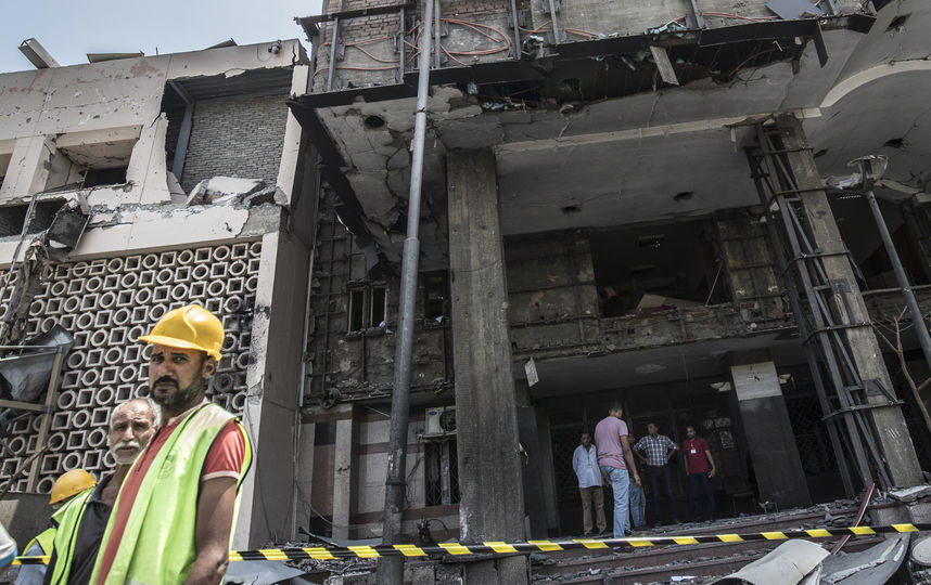 По меньшей мере 20 человек погибло и ещё 47 было ранено в результате взрыва в Каире. Фото AFP