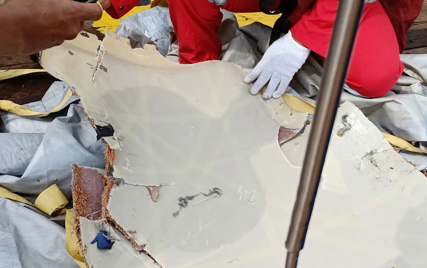 Boeing 737 потерпел крушение в Индонезии. Фото AFP