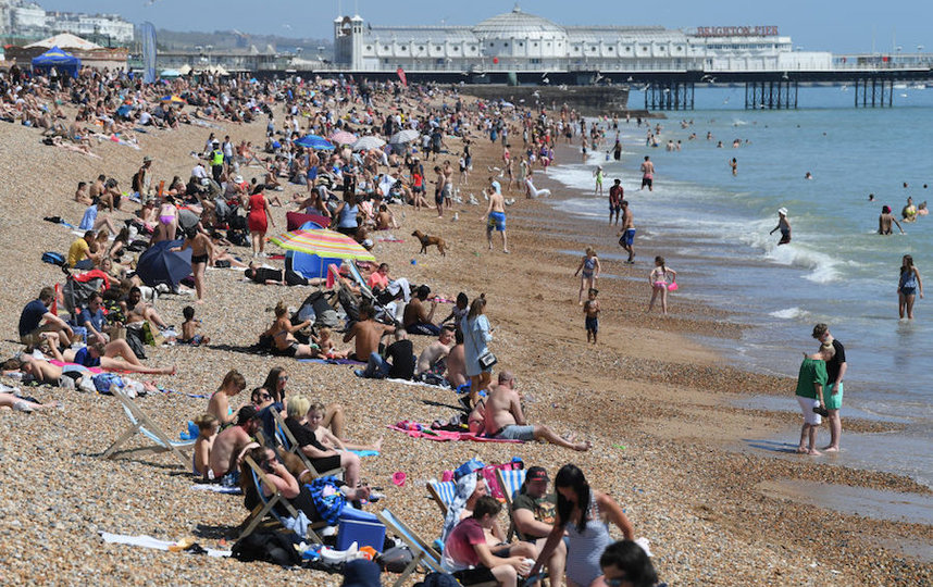 Так 25 мая выглядят британские пляжи. Фото Getty