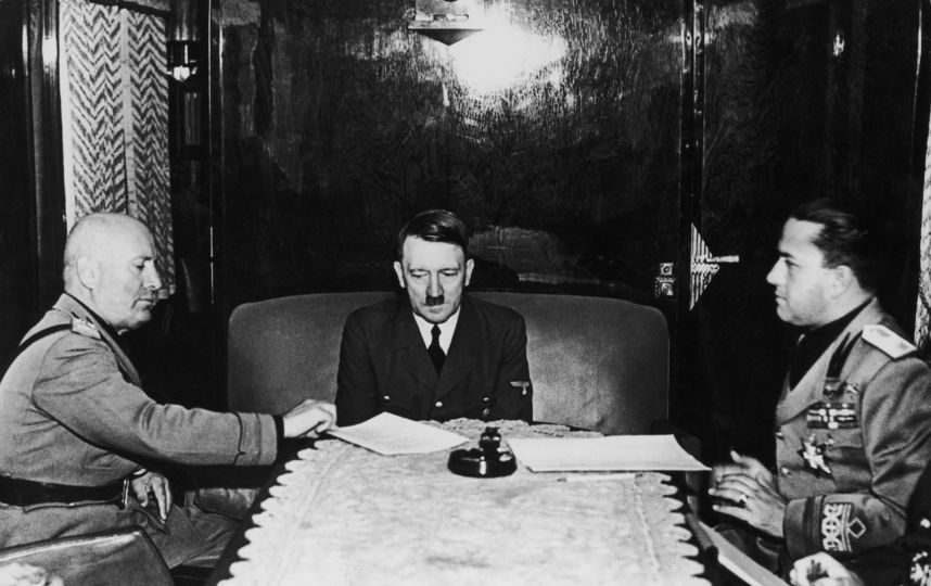 Бенито Муссолини, Адольф Гитлер,Галеаццо Чиано. Фото Getty