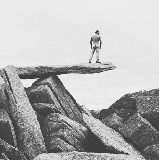 Новый тренд. Фото Скриншот Instagram/cheekyexploits