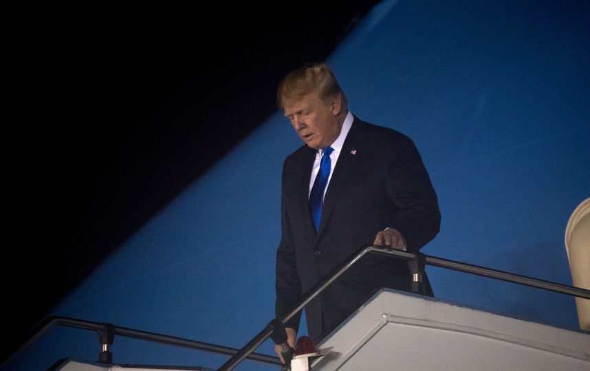 Президент США Дональд Трамп прибыл в Сингапур. Фото AFP