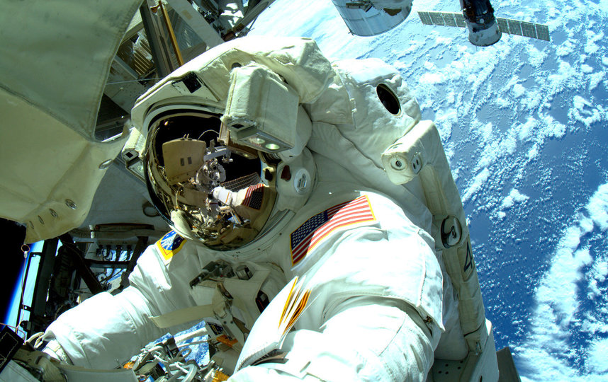Дуэт женщин-астронавтов вышел в открытый космос во второй раз в истории