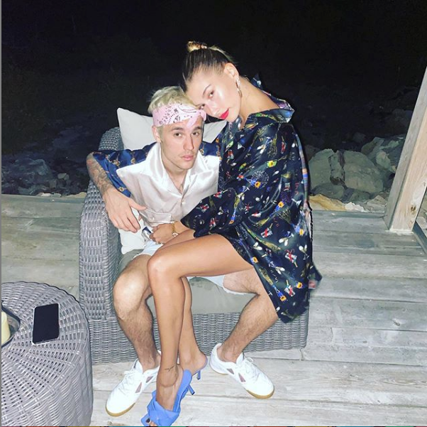 Джастин Бибер с женой Хейли Болдуин. Фото скриншот instagram.com/justinbieber/