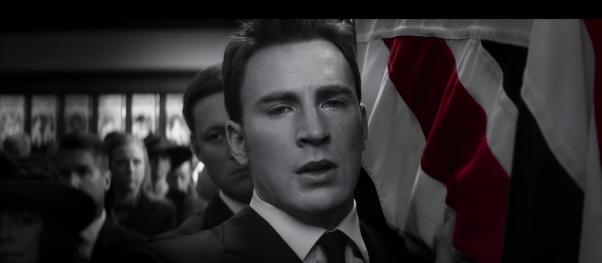 Кадры из трейлера "Мстители: Финал". Фото скриншот youtube.com/watch?v=gbcVZgO4n4E