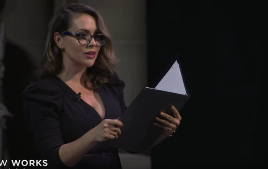 Алисса Милано. Фото https://www.youtube.com/watch?v=8zUblhfv6GI, Скриншот Youtube