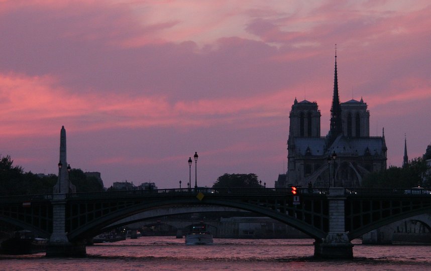 Собор Парижской Богоматери до пожара. Архивное фото. Фото Getty