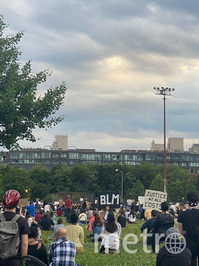 Нью-Йорк охвачен митингами. Фото Давид Валинский., "Metro"