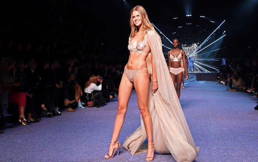 Шоу ETAM. Фото AFP