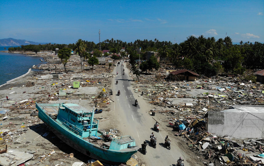 Последствия землетрясения и цунами в Индонезии. Фото AFP