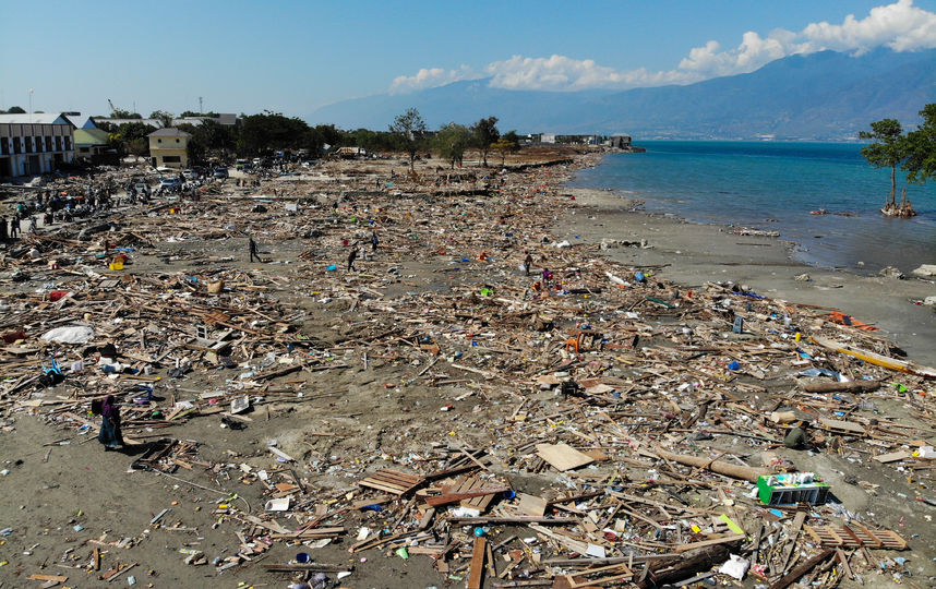 Последствия землетрясения и цунами в Индонезии. Фото AFP