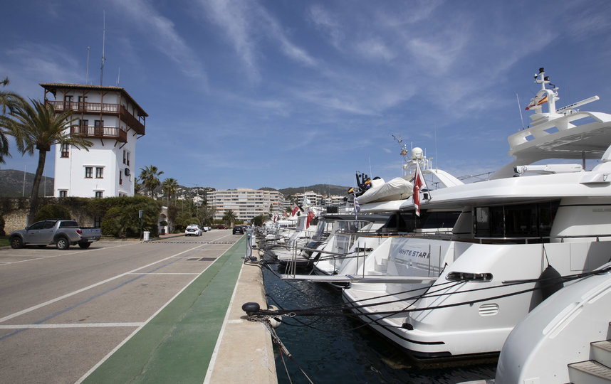 Безлюдные улицы в Испании. Фото AFP